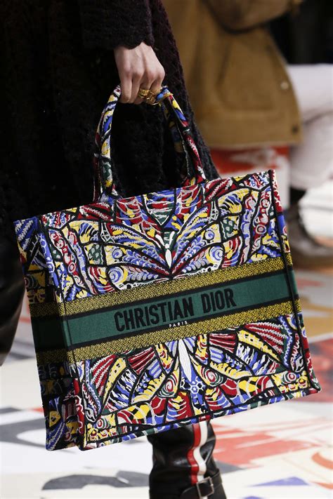 bolsos de christian dior|bolsas cristianas Dior.